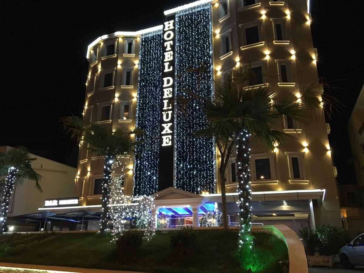 Hotel Deluxe Tiranë Luaran gambar